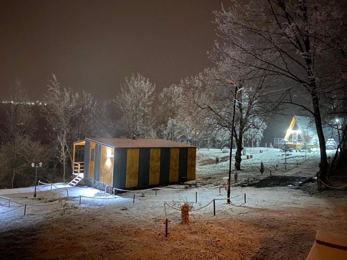 Vila Casutele Din Poienita Comarnic Exteriér fotografie