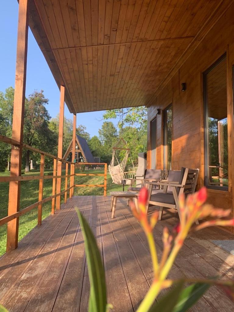 Vila Casutele Din Poienita Comarnic Exteriér fotografie